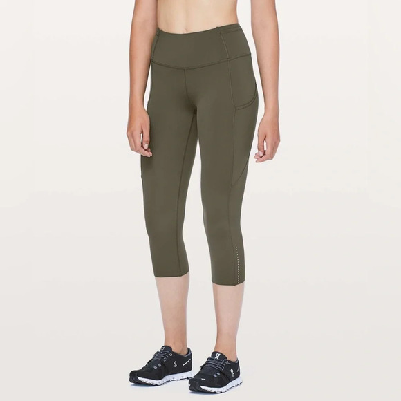 Lululemon Fast & Free Crop II Nulux 19" Dark Olive Green Leggings Size 4 - Picture 1 of 7